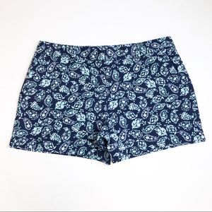 Loft Blue/White Floral & Leaf Print‎ Shorts Size 8